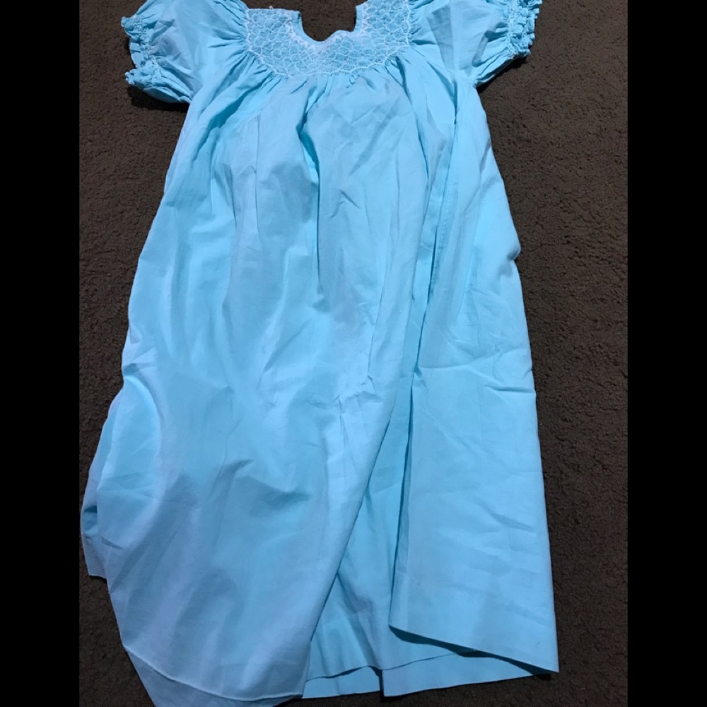 Girls long dress size 5 by mom & me
